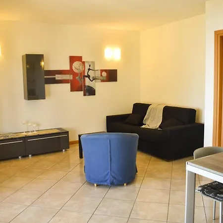 Appartamento Sunshine 7 - Rebomaholidays * Toscolano Maderno